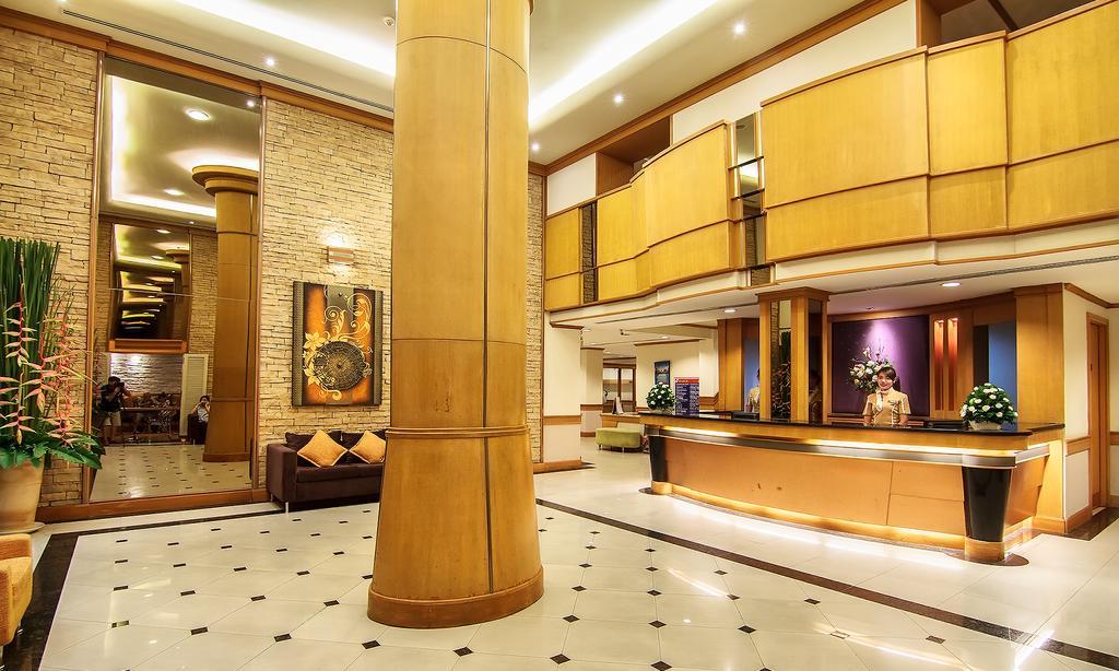 Отель Bossotel Бангкок